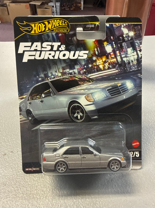 Hot Wheels Fast & Furious Mercedes-Benz 500 SEL