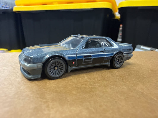 Hot Wheels Loose Mystery Model ‘82 Nissan Skyline R30