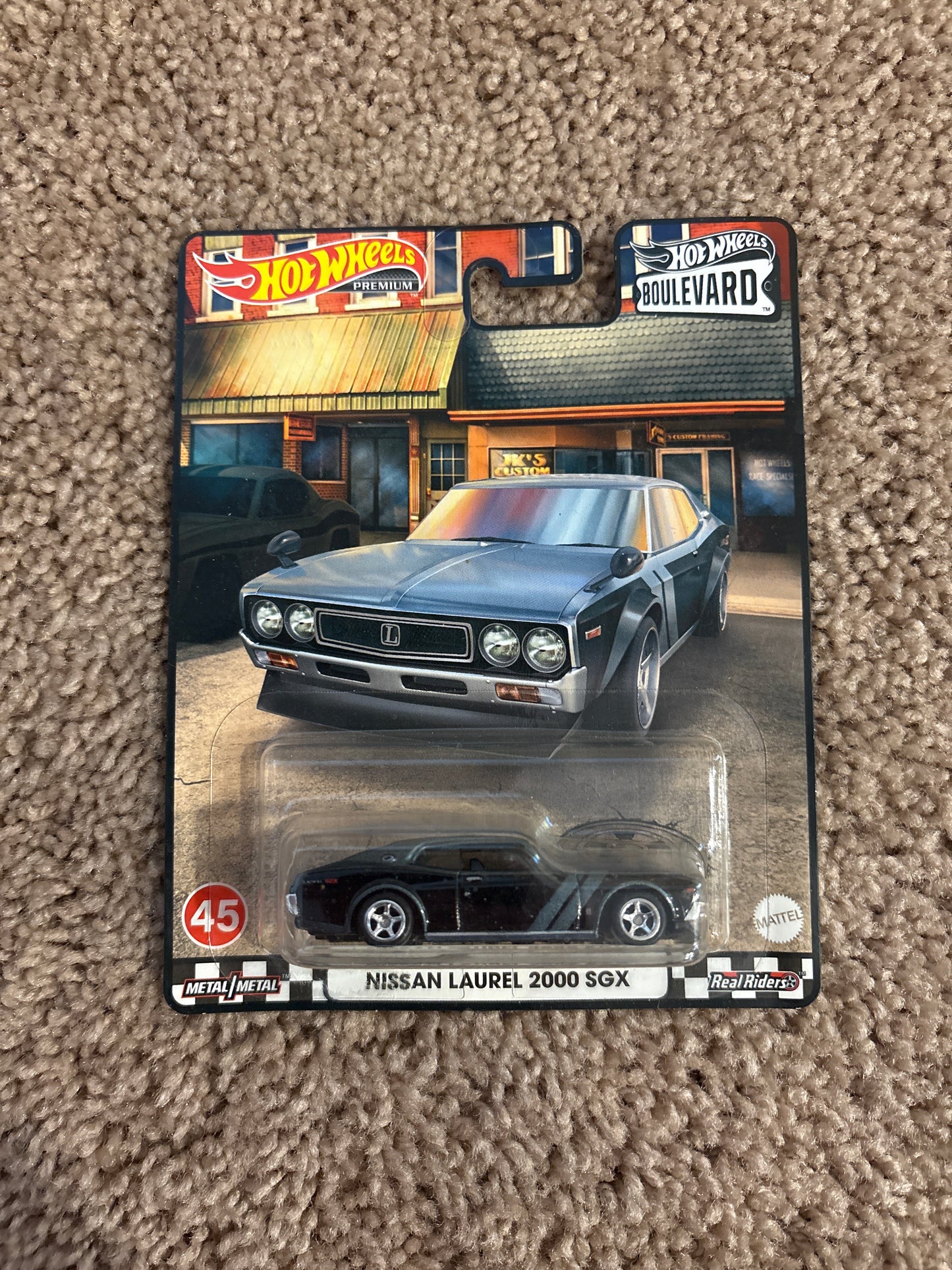 Hot Wheels Boulevard #45 Nissan Laurel 2000 SGX