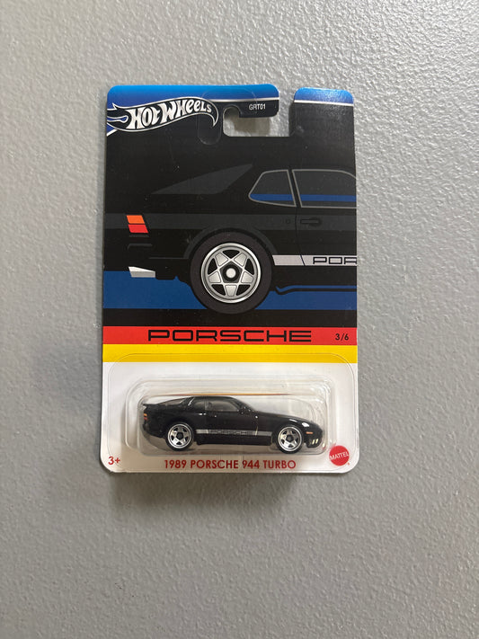 Hot Wheels 1989 Porsche 944 Turbo