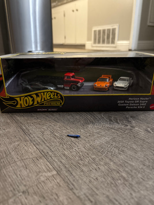 Hot Wheels Premium Modified Race Team Box Set 2025 Track Day Diorama