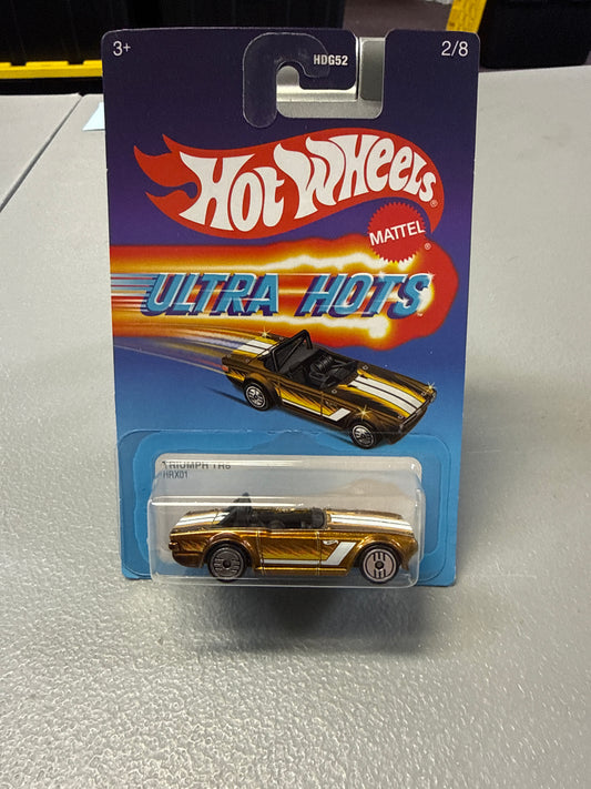 Hot Wheels Ultra Hots Triumph TR6