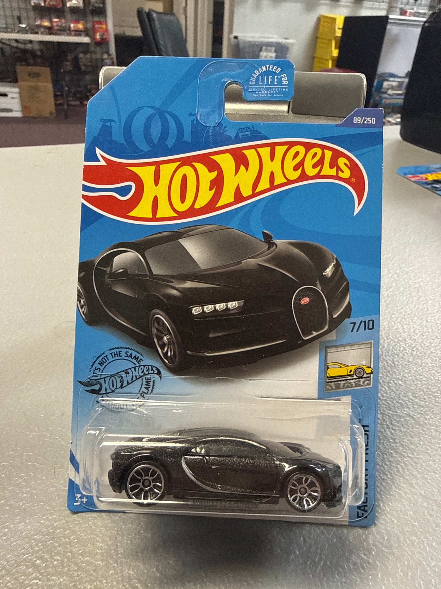 Hot Wheels ‘16 Bugatti Chiron