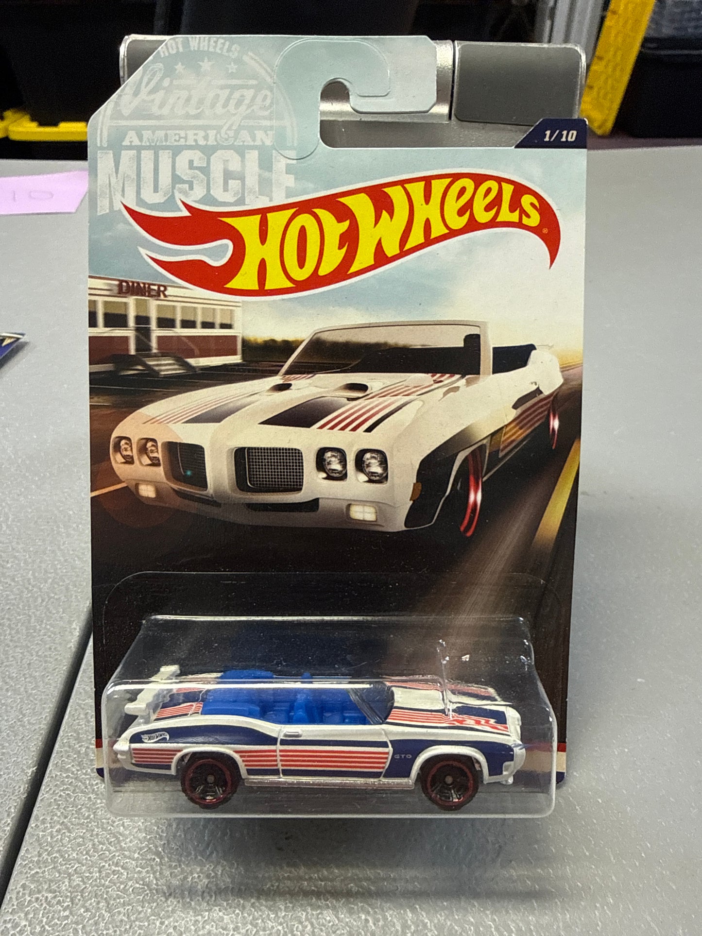 Hot Wheels Vintage American Muscle 1970 Pontiac GTO