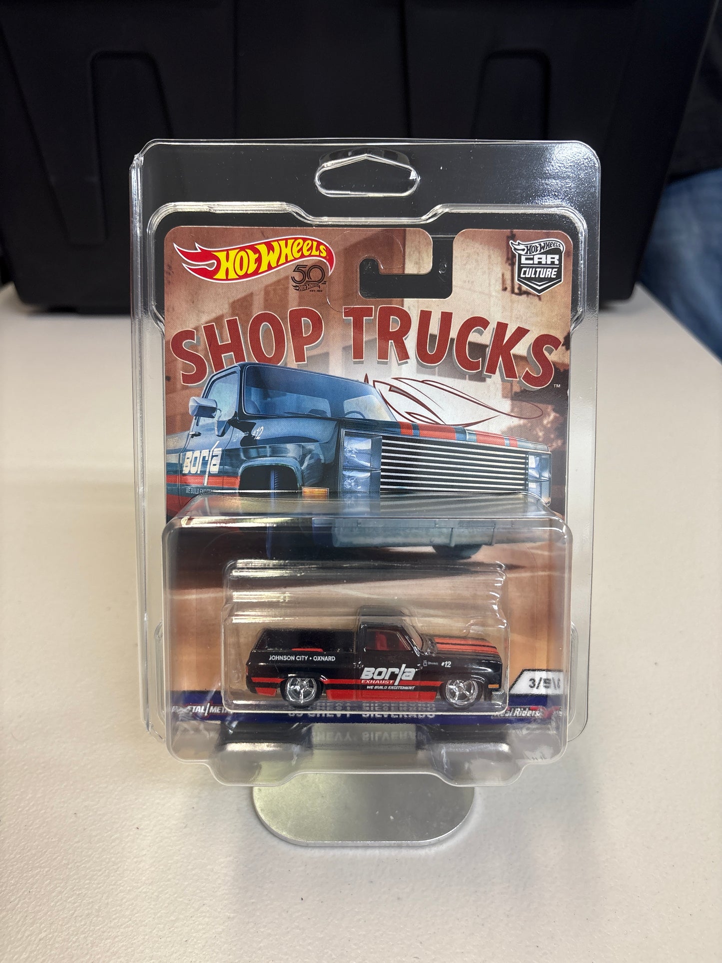 Hot Wheels Shop Trucks 83 Chevy Silverado