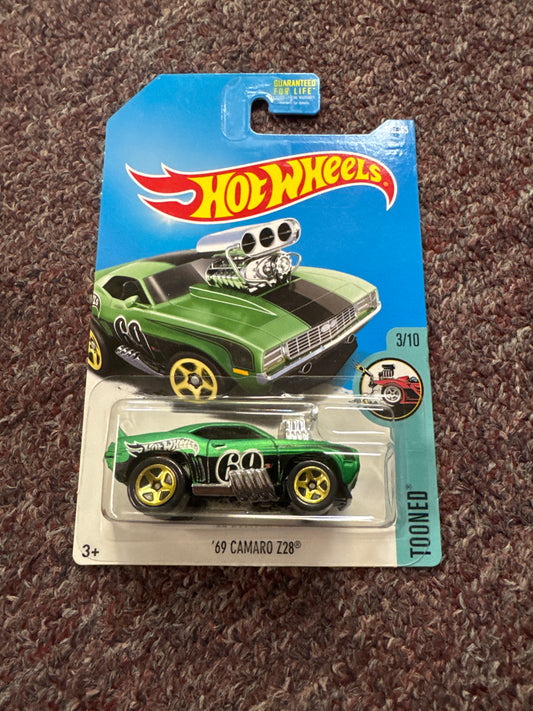 2017 Hot Wheels Green ‘69 Camaro Z28 Tooned 3/10