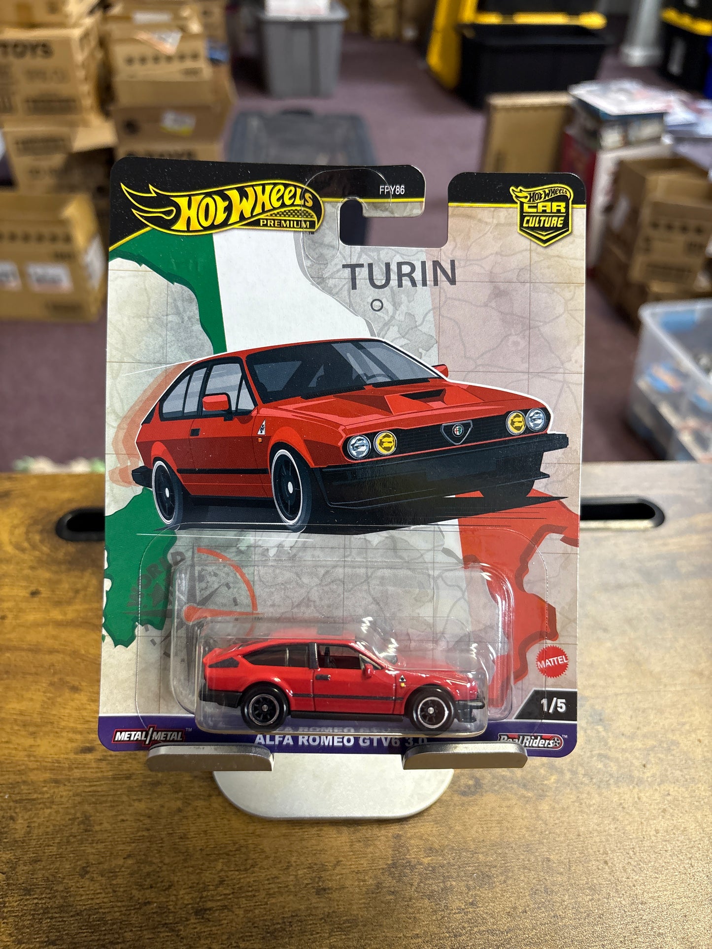 Hot Wheels World Tour Alfa Romeo GTV6