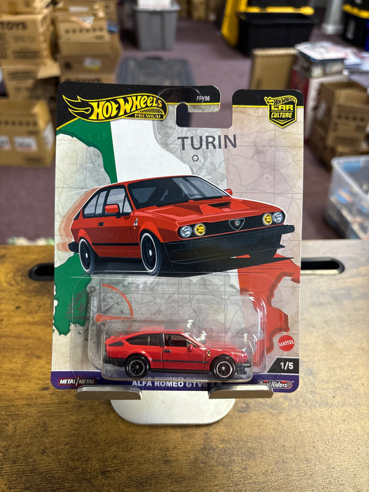 Hot Wheels World Tour Alfa Romeo GTV6