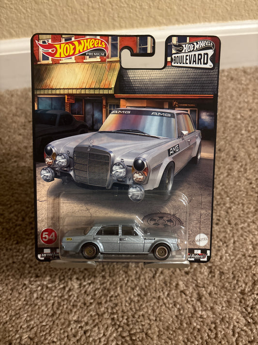 Hot Wheels Boulevard #54 Mercedes-Benz 300 Sel 6.8 AMG