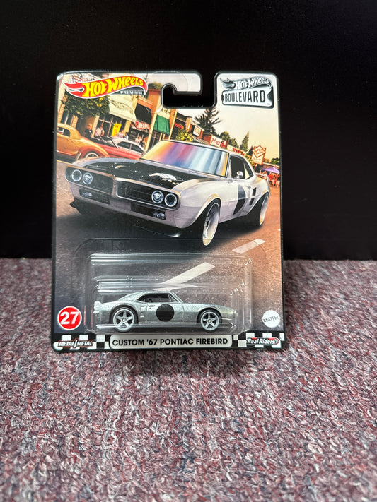 Hot Wheels Premium Boulevard 27 CUSTOM 67 PONTIAC FIREBIRD Car Culture