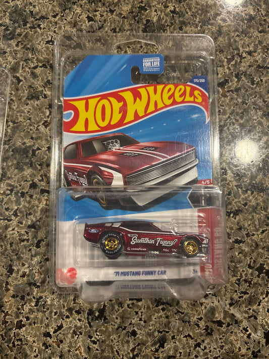 2025 Hot Wheels Super Treasure Hunt ‘71 Mustang Funny Car