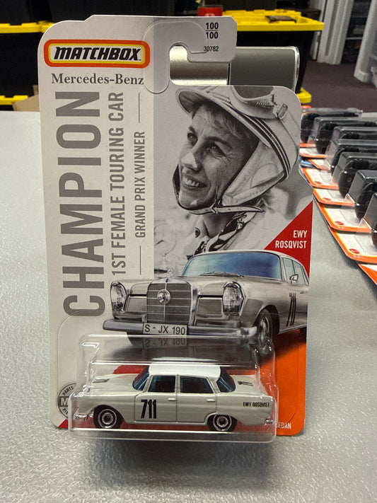 Matchbox Champion ‘62 Mercedes-Benz 220 SE Sedan
