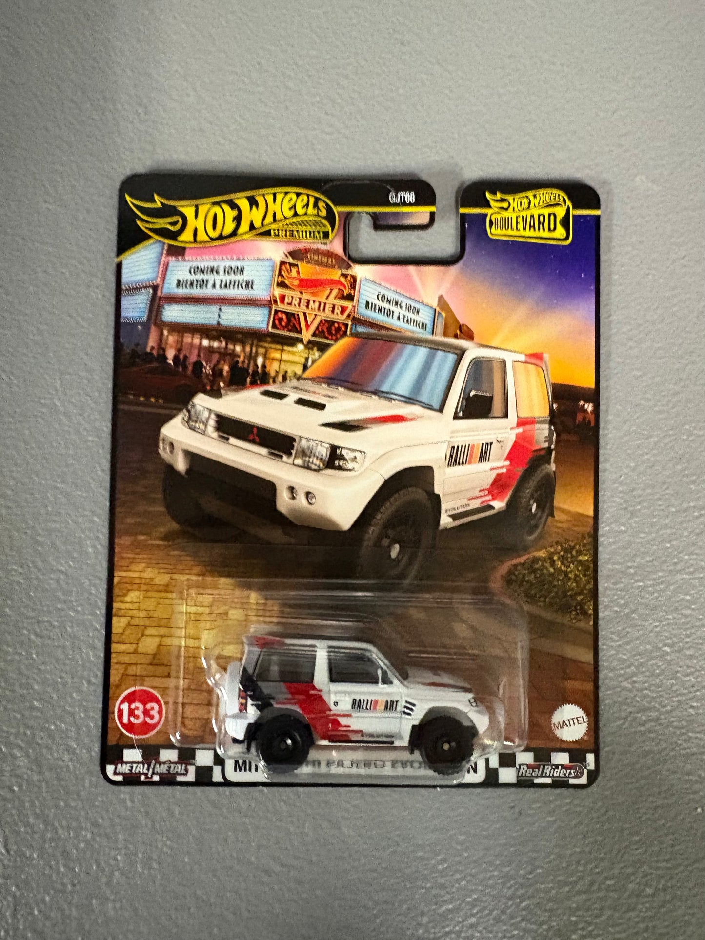 Hot Wheels Boulevard 133 Mitsubishi Pajero Evolution