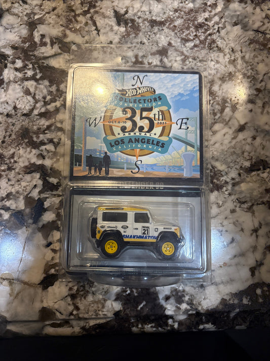 HOT WHEELS 35th LA. CONVENTION LAND ROVER DEFENDER 90  DINNER CAR 3776 OF 4000