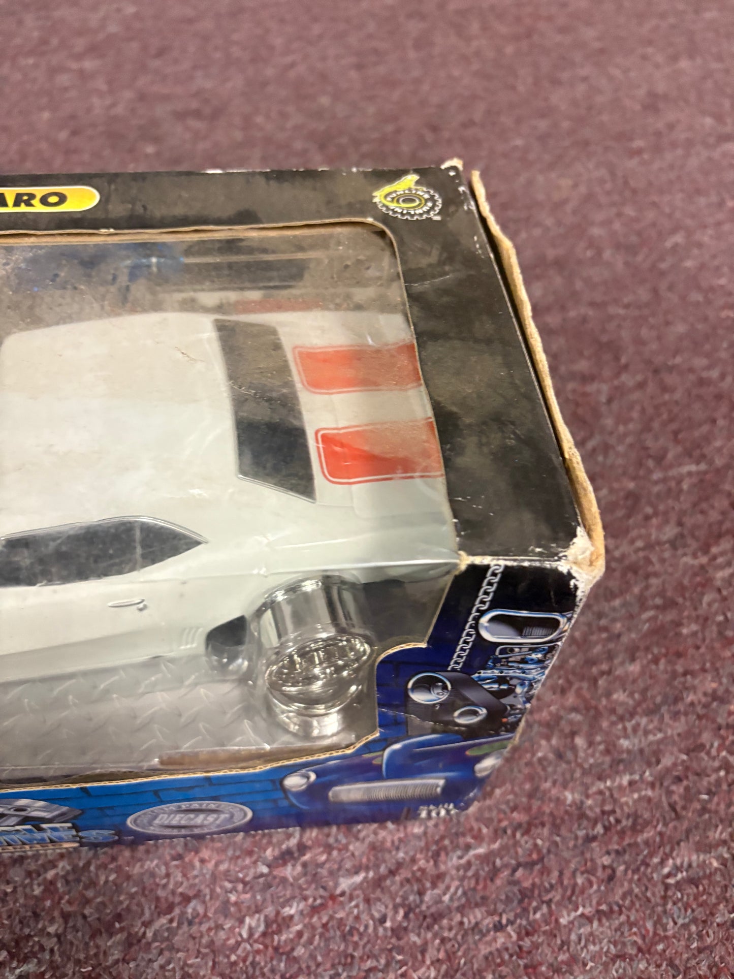 DAMAGED BOX Muscle Machine 1/18 Build iIt 69 Camaro