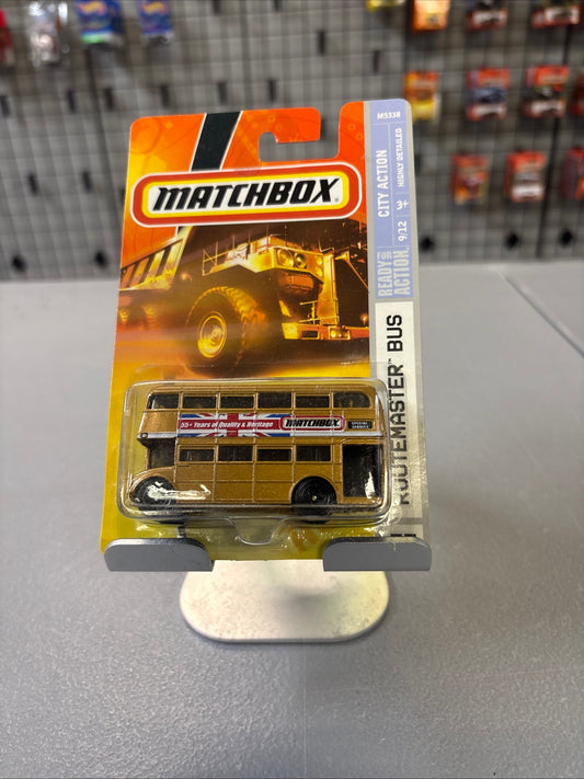 2008 Matchbox City Action #53 Routemaster Bus 55+ Years of Matchbox Gold